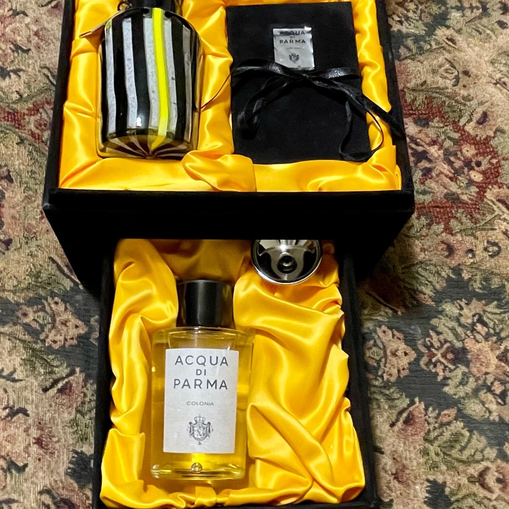 ACQUA DI PARMA “EDIZIONE MURANO”  COLONIA. LE #707/1100. Retailed for $950